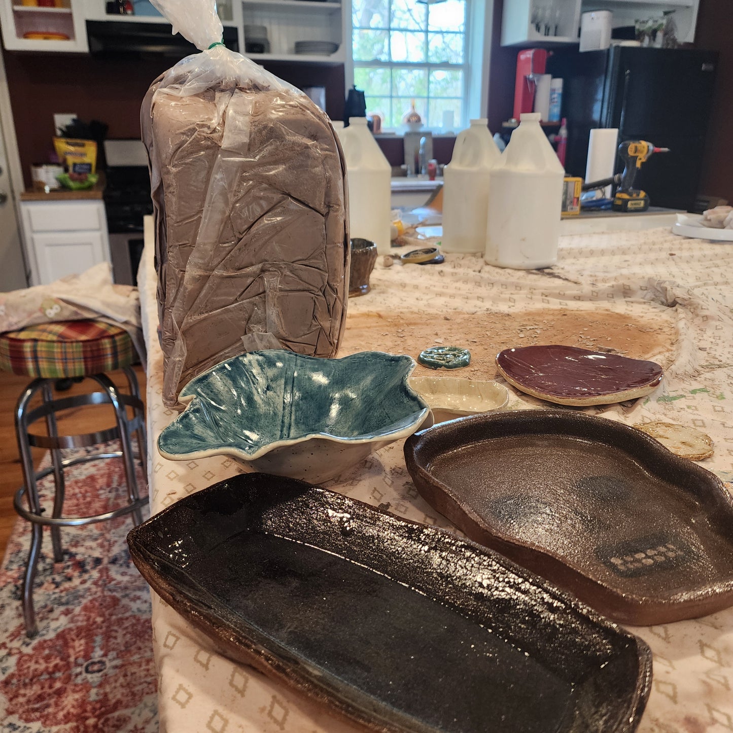 🏺 The Big Clay Table: 4-Part Handbuilding Experience